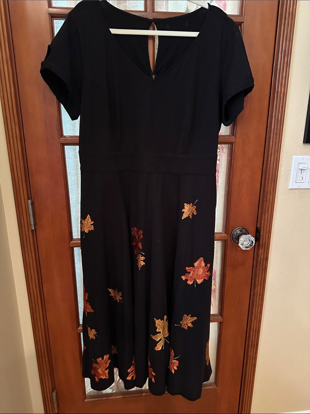 Black Knit Maxi Dress with Autumn Leaf Embroidery with pockets